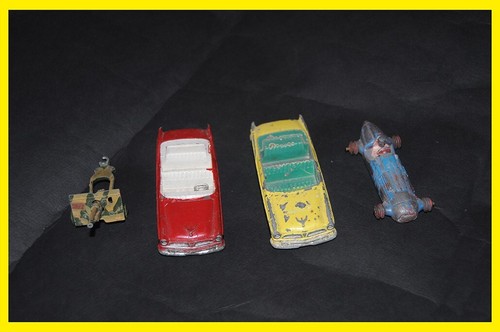 Lot dinky toys - 4,