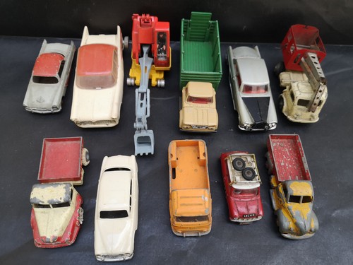 Intéressent gros lot - , 1/43